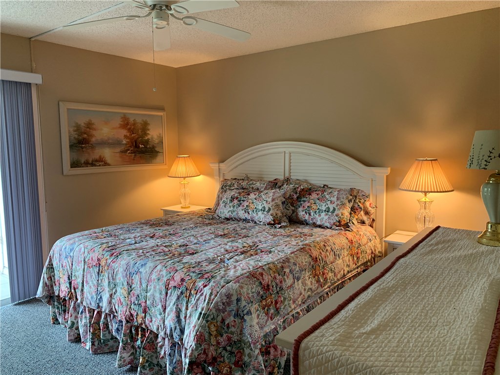 Vero Beach Condo: 109 Spring Lake Court