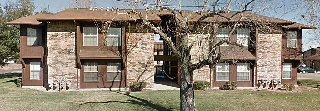 Bay City Condo: 900 Avenue J