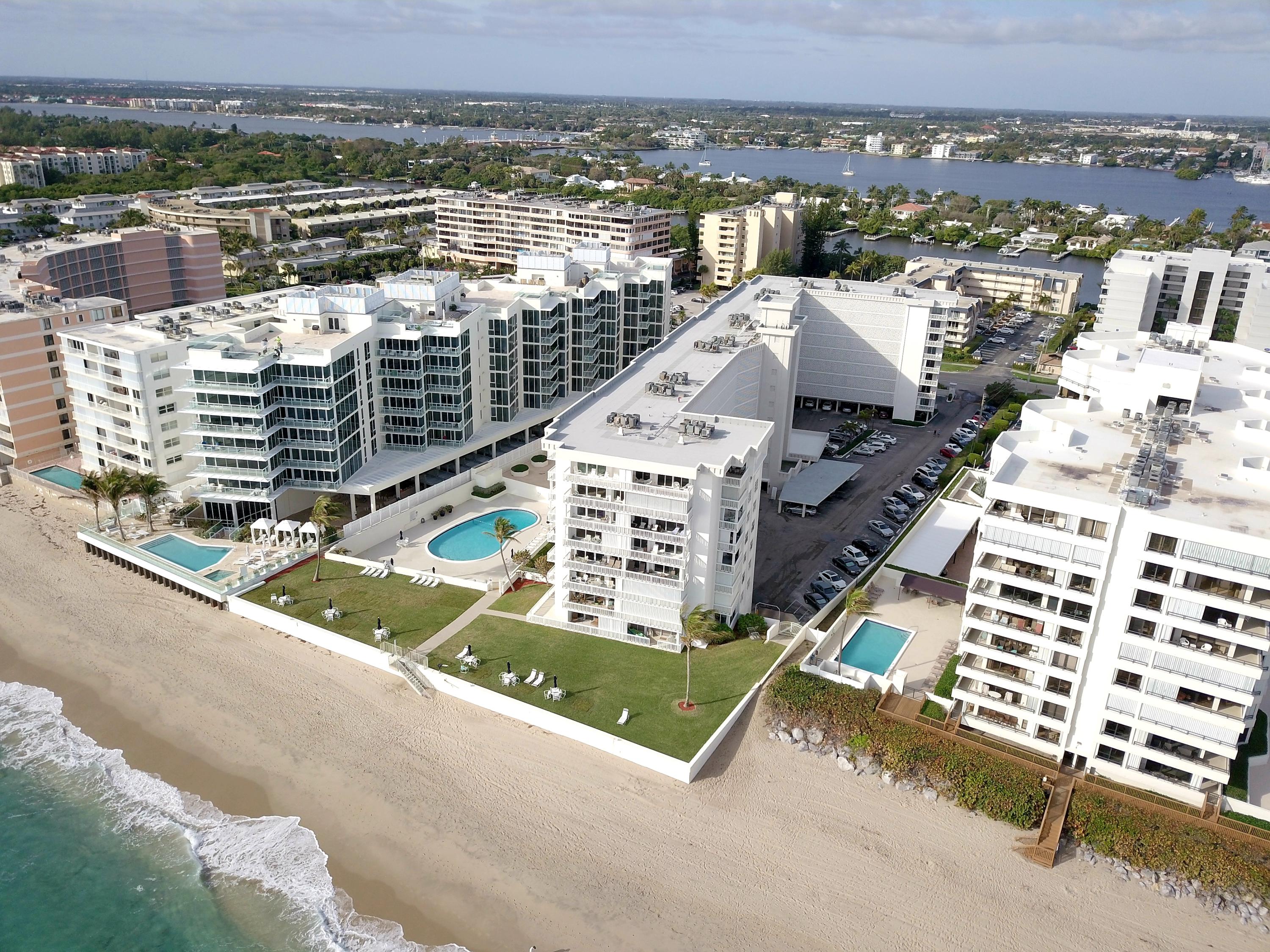 South Palm Beach Condo: 3570 South Ocean Boulevard