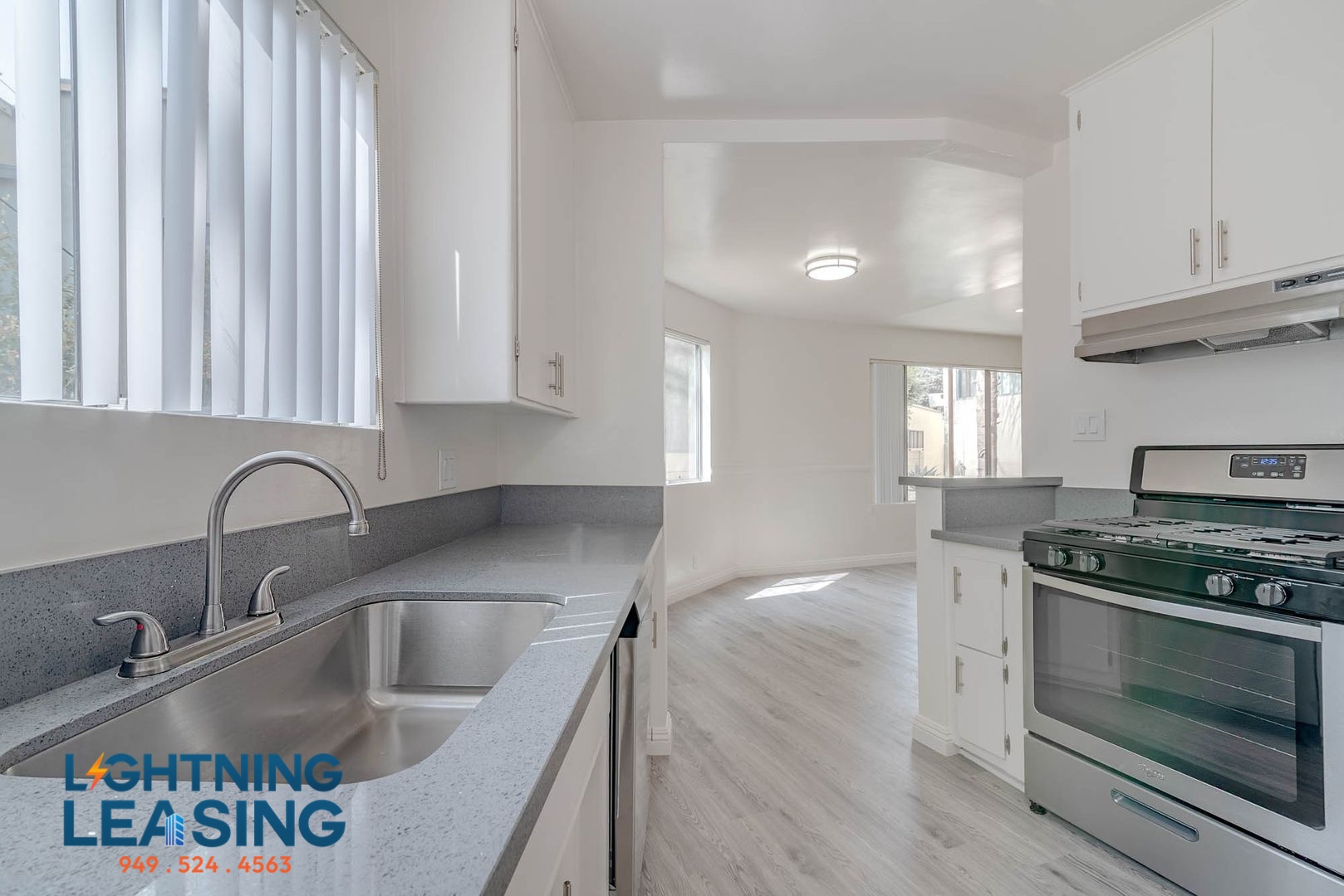 Los Angeles Condo: 8557 Cashio St