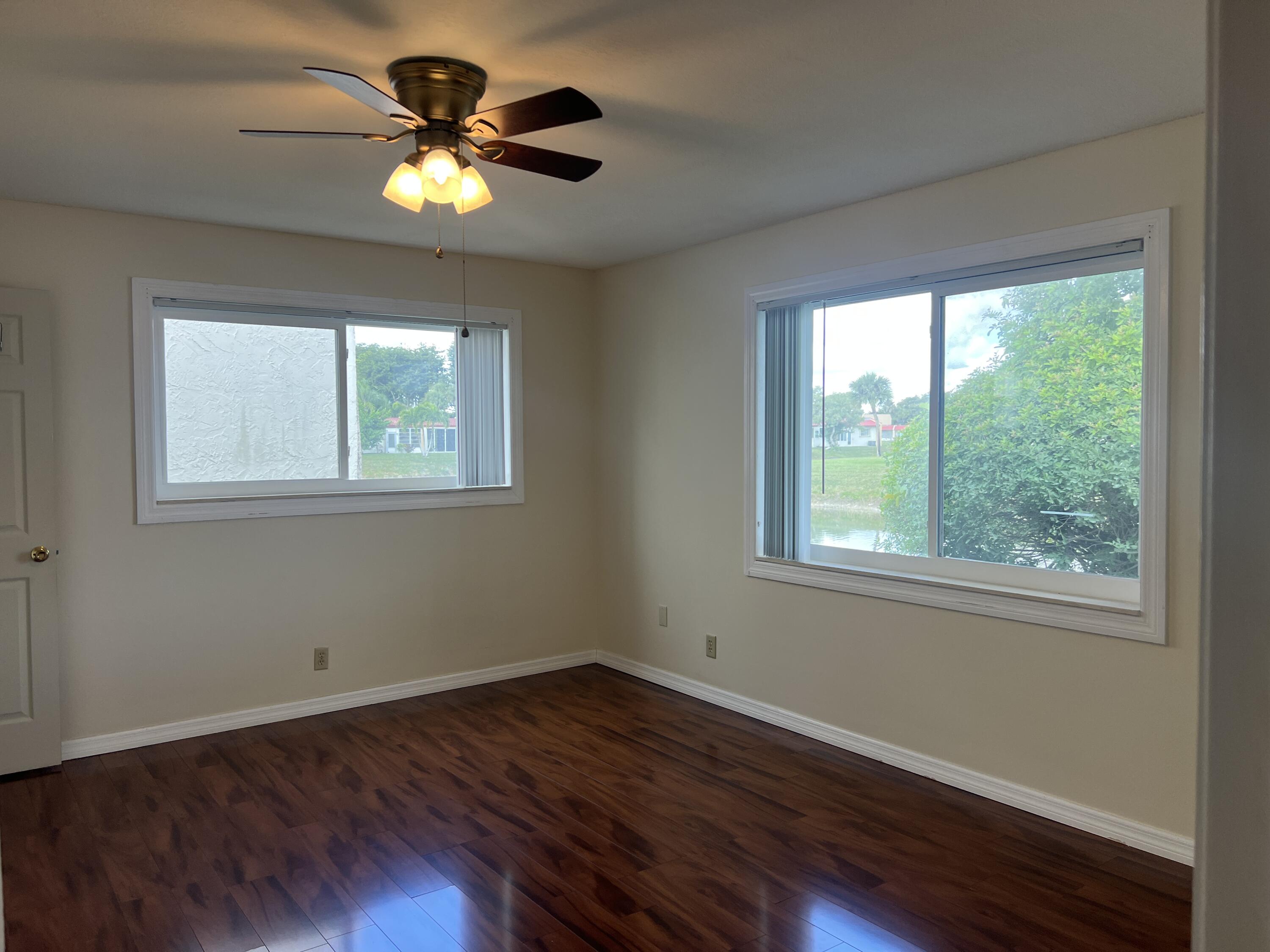 West Palm Beach Condo: 409 Golden River Drive