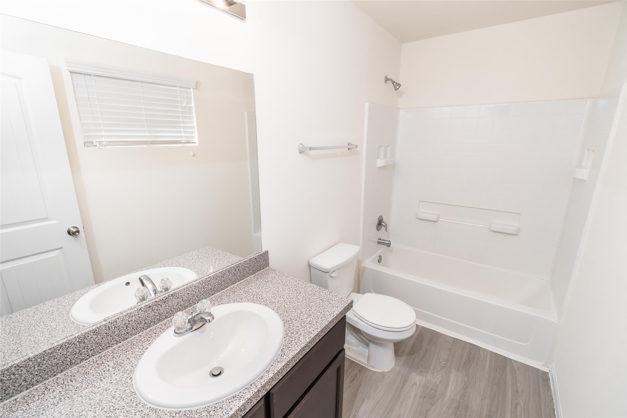 Katy Condo: 5423 Amelia Plantation Drive