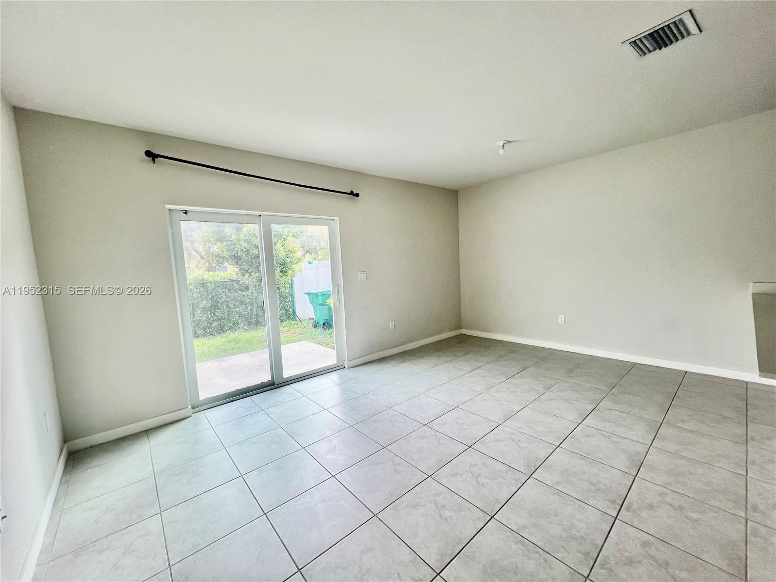 Florida City Condo: 1045 Northwest 4th Terrace