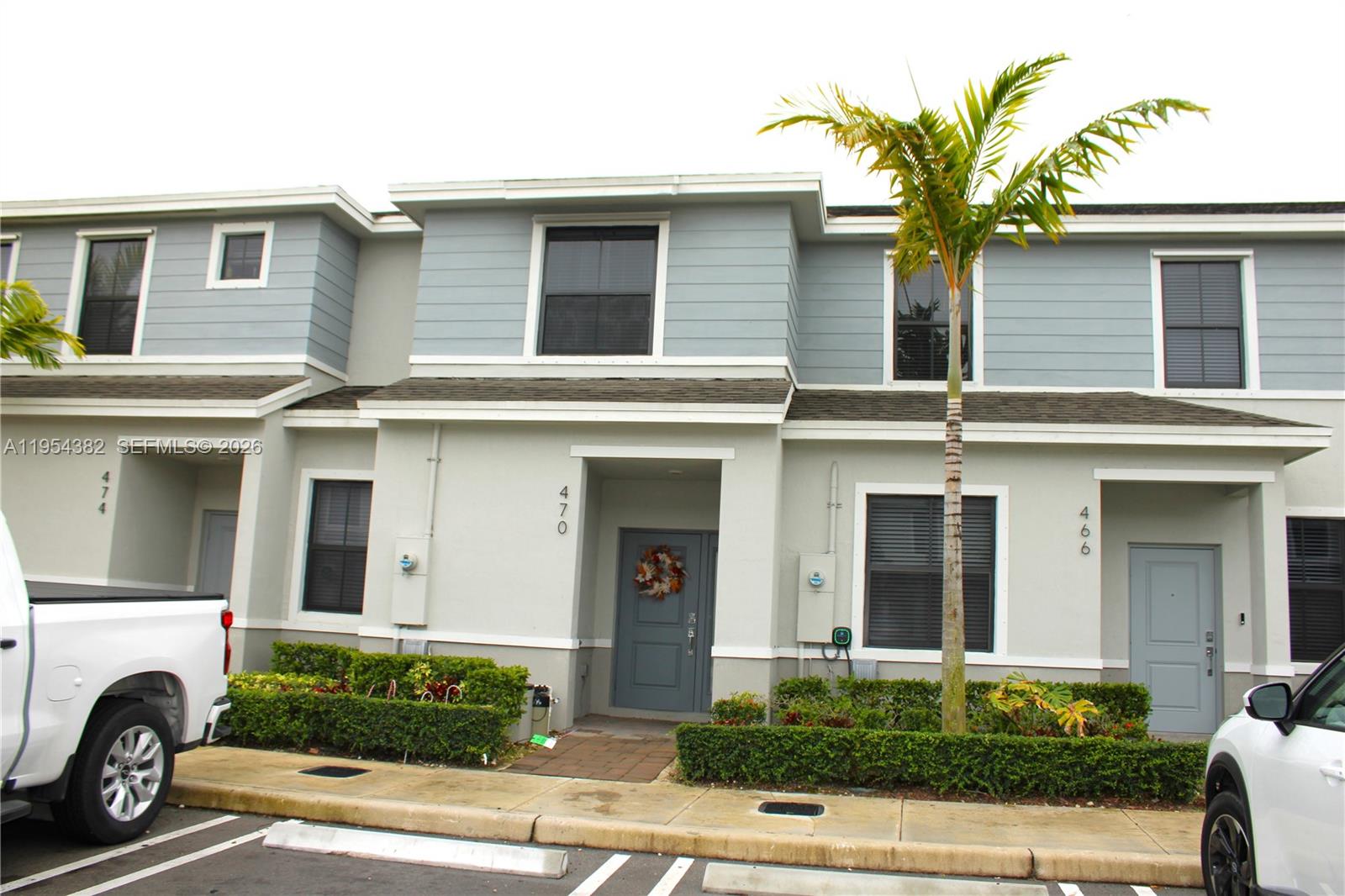 Florida City Condo: 470 Northeast 12th Street