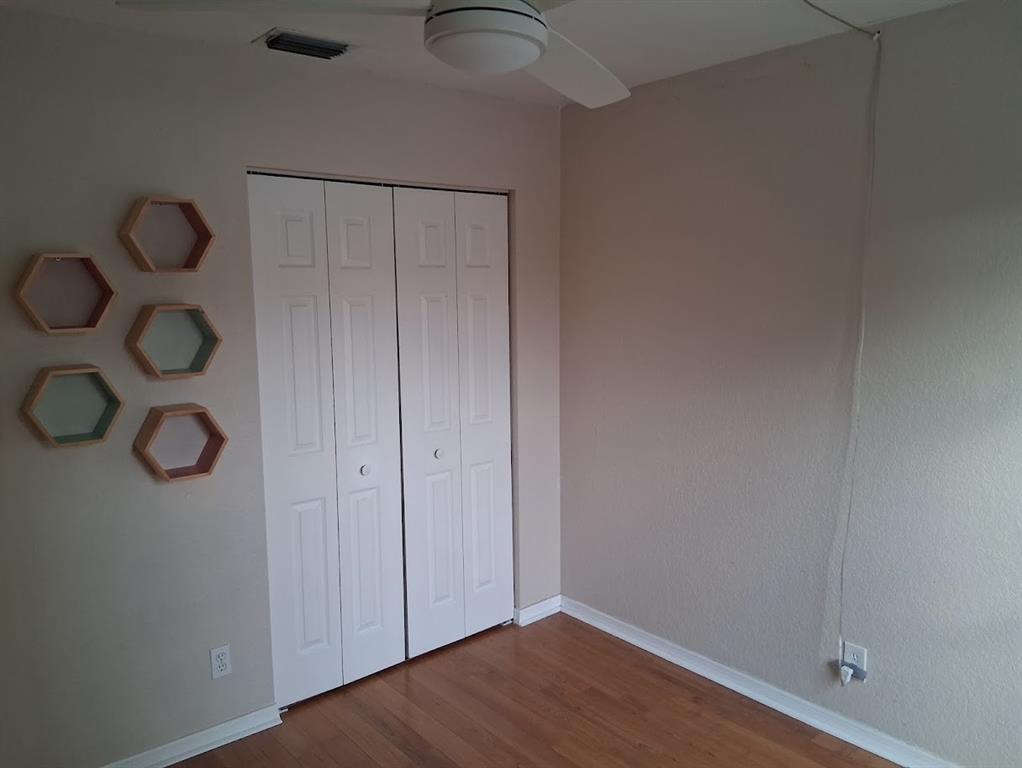 Lake Worth Condo: 6864 Torch Lake