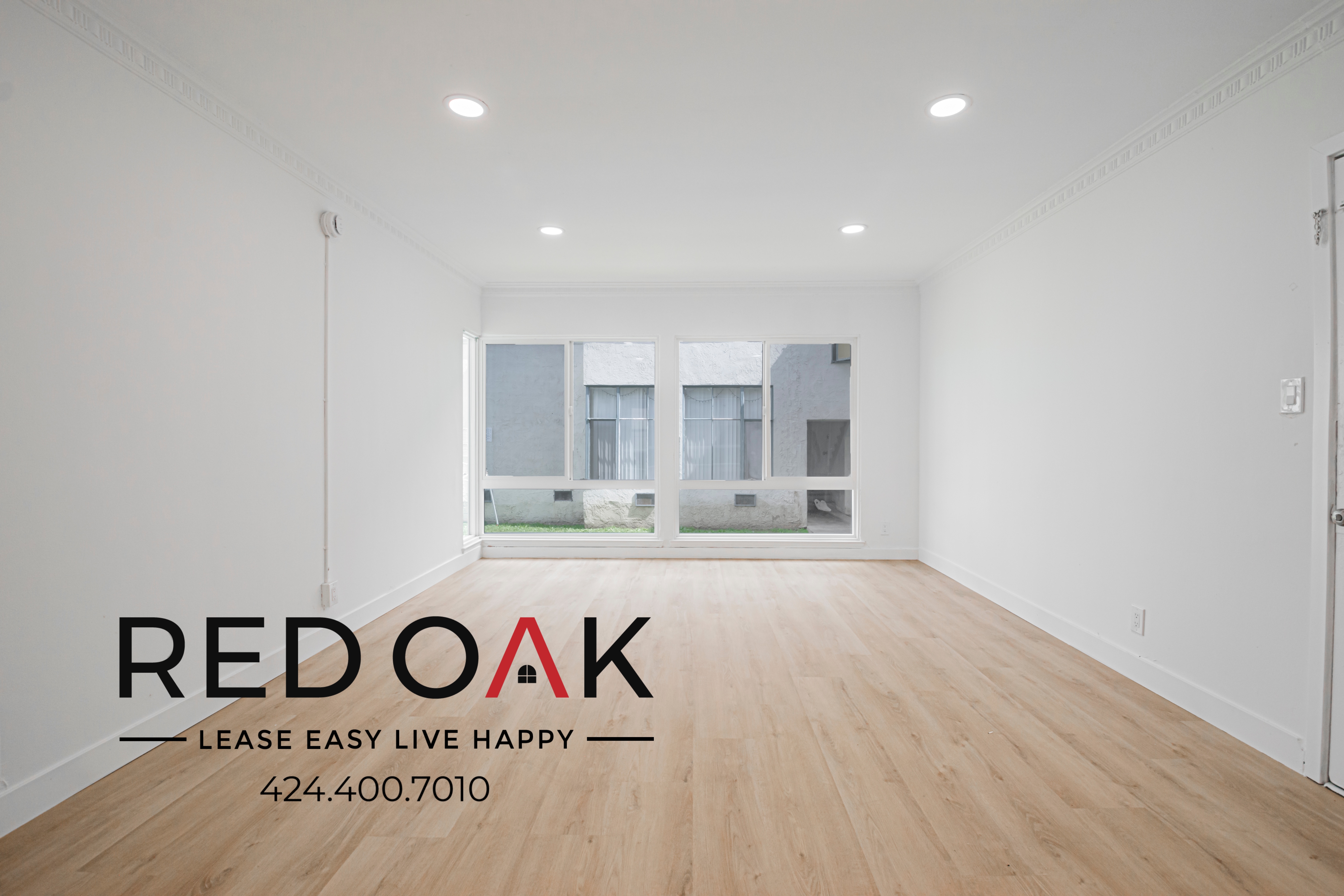 Los Angles Condo: 1622 W 83rd St