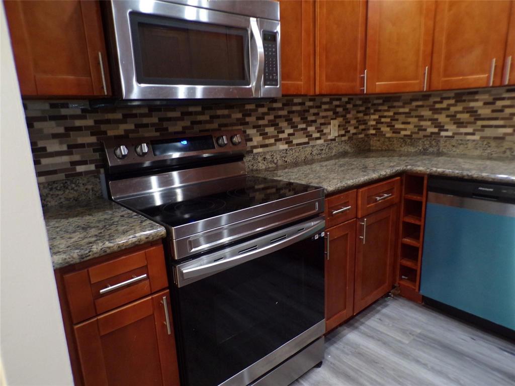 Pembroke Pines Condo: 2180 Bayberry Drive