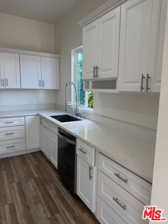 Pacoima Condo: 11018 Herrick Avenue