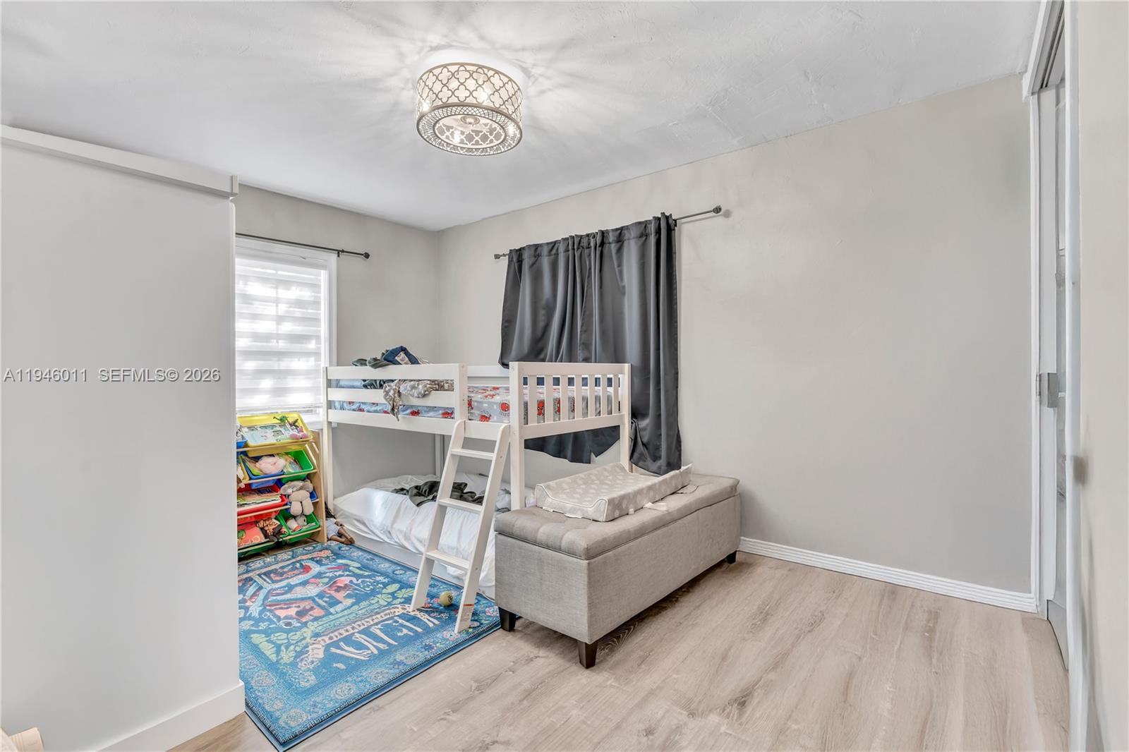 Hallandale Beach Condo: 709 Southwest 7th Avenue