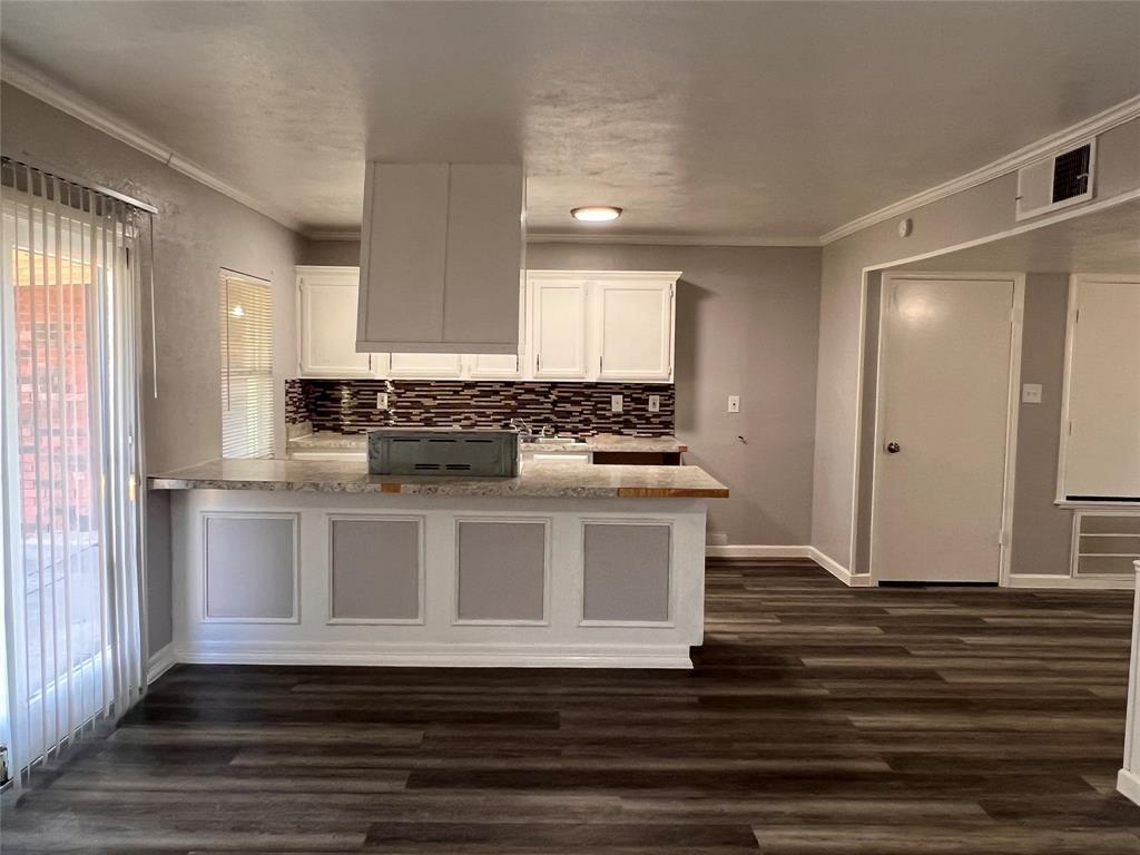 Rowlett Condo: 8506 Woodside Road