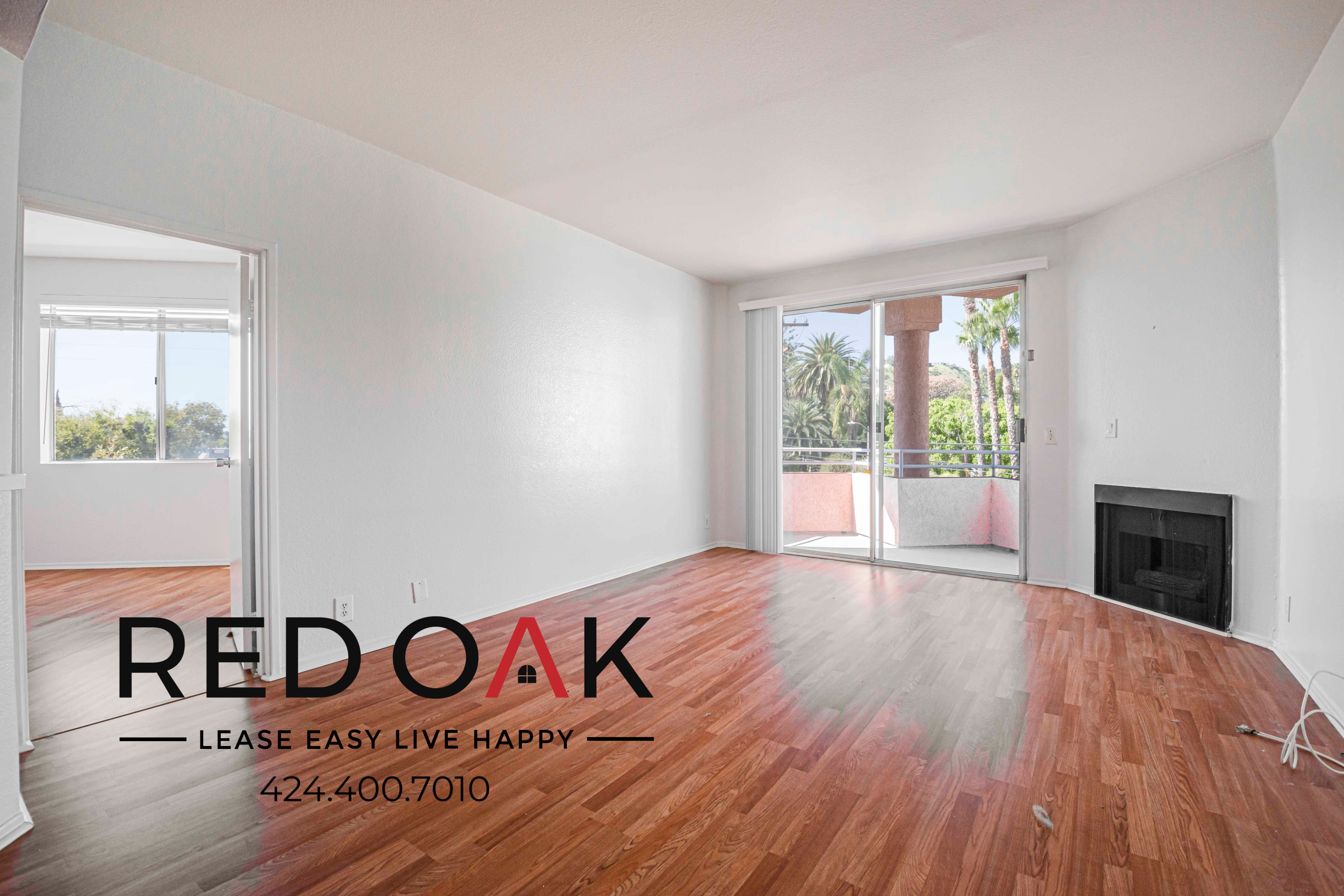 Los Angeles Condo: 7370 Hawthorn Ave
