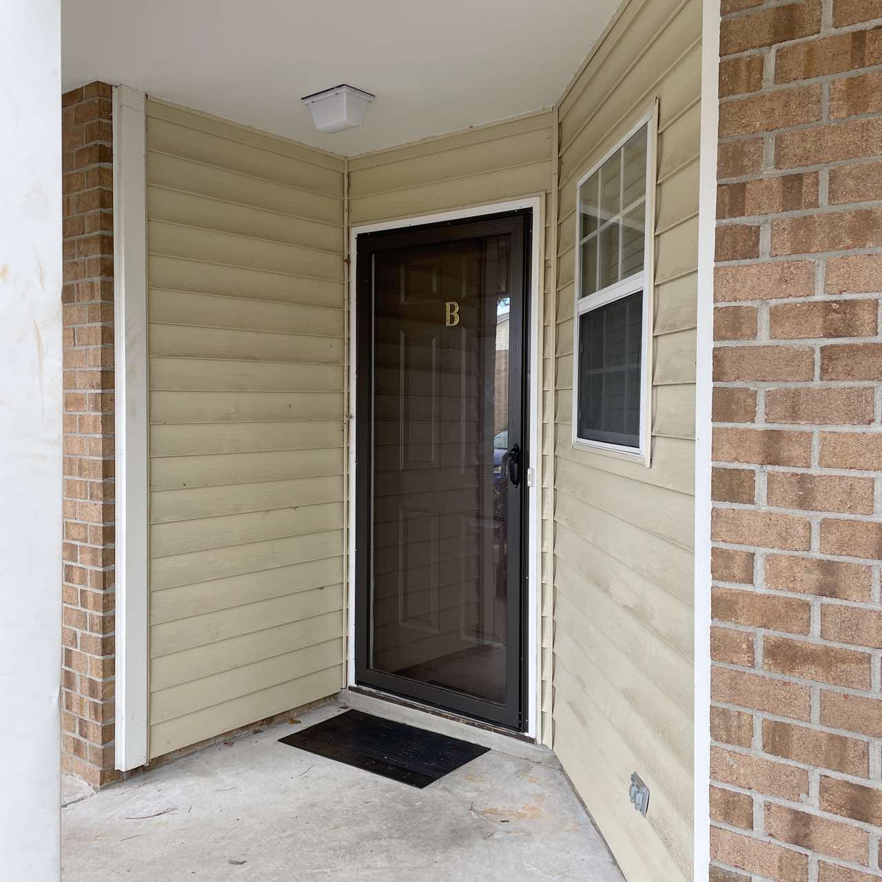 Greenville Townhome: 2936 B Mulberry Ln