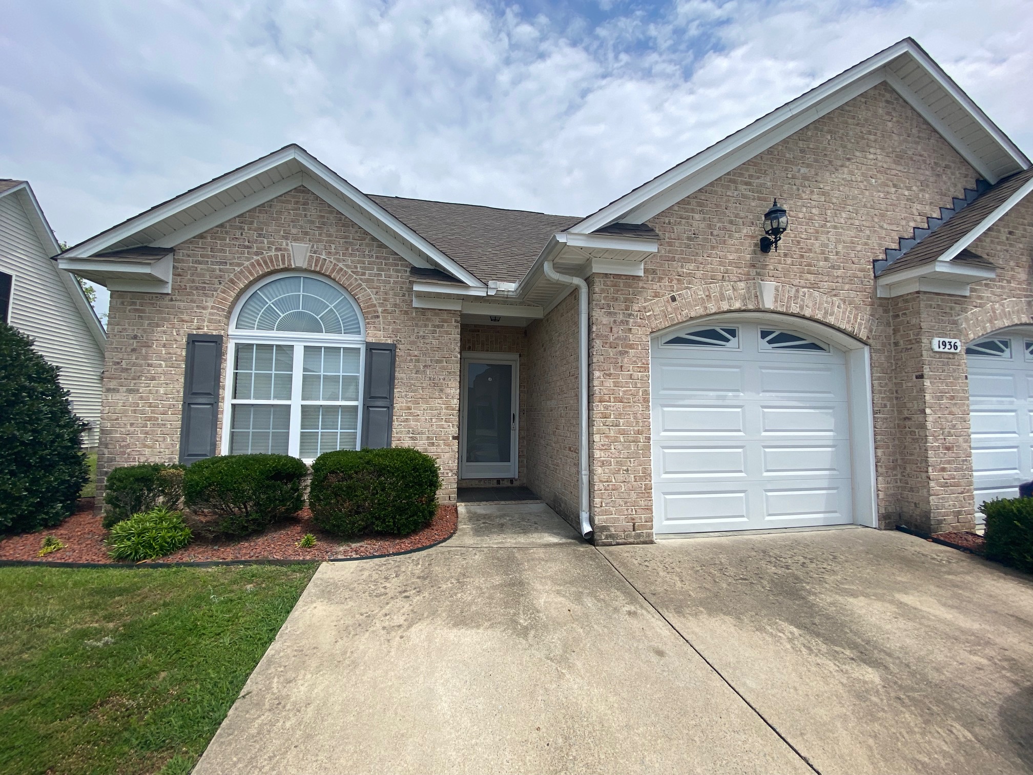 Greenville House: 1936 A Cambria Dr