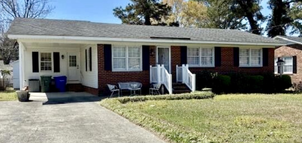 Greenville House: 2804 Crockett Dr