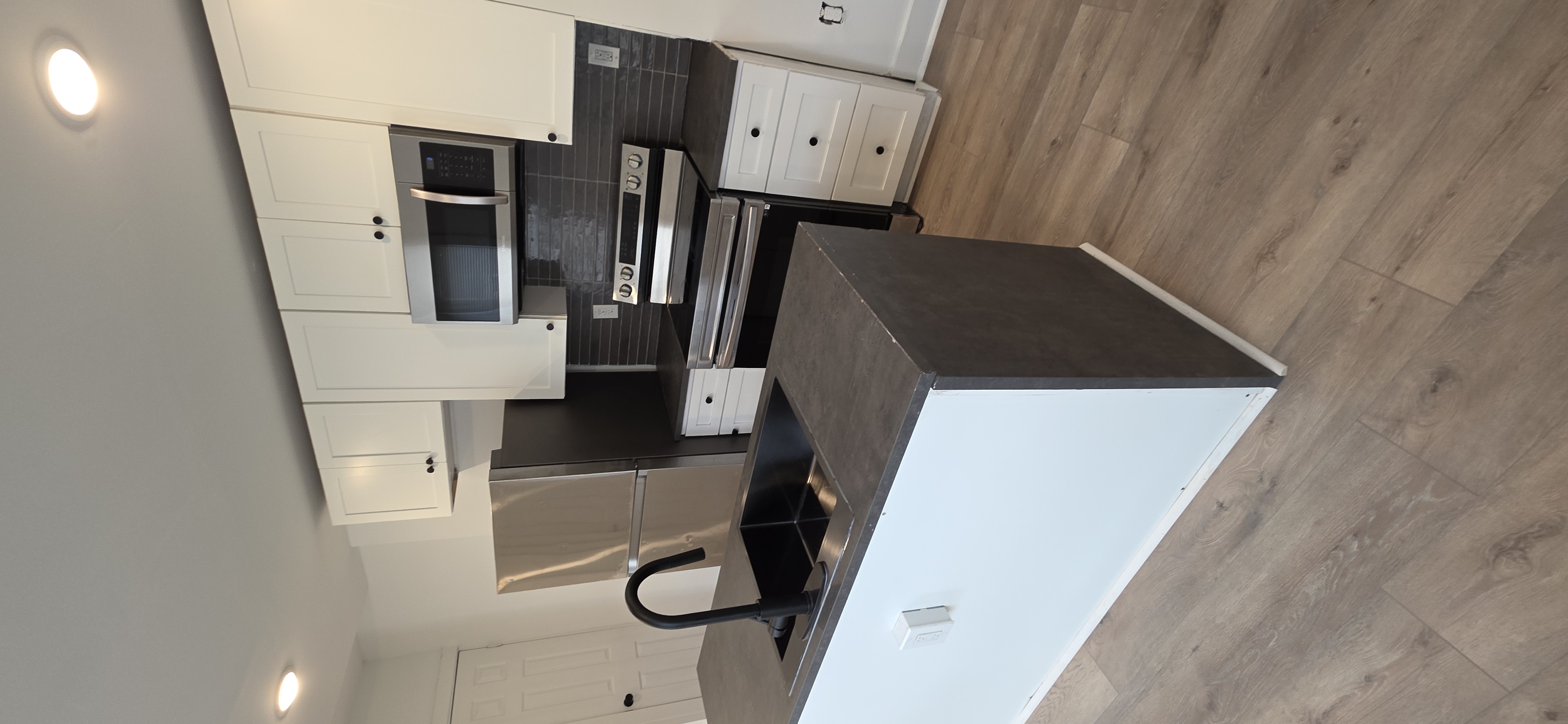 Baltimore Townhome: 801 N Port St