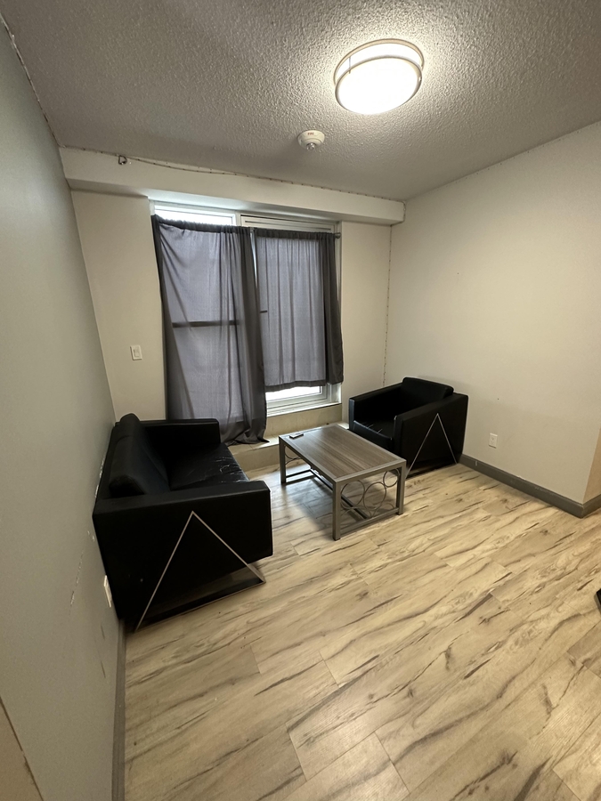 197 - 258A Sunview St - 197