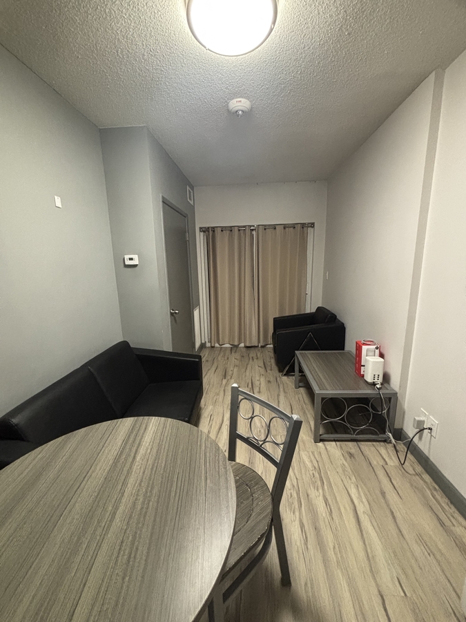 259 - 258B Sunview St - 259