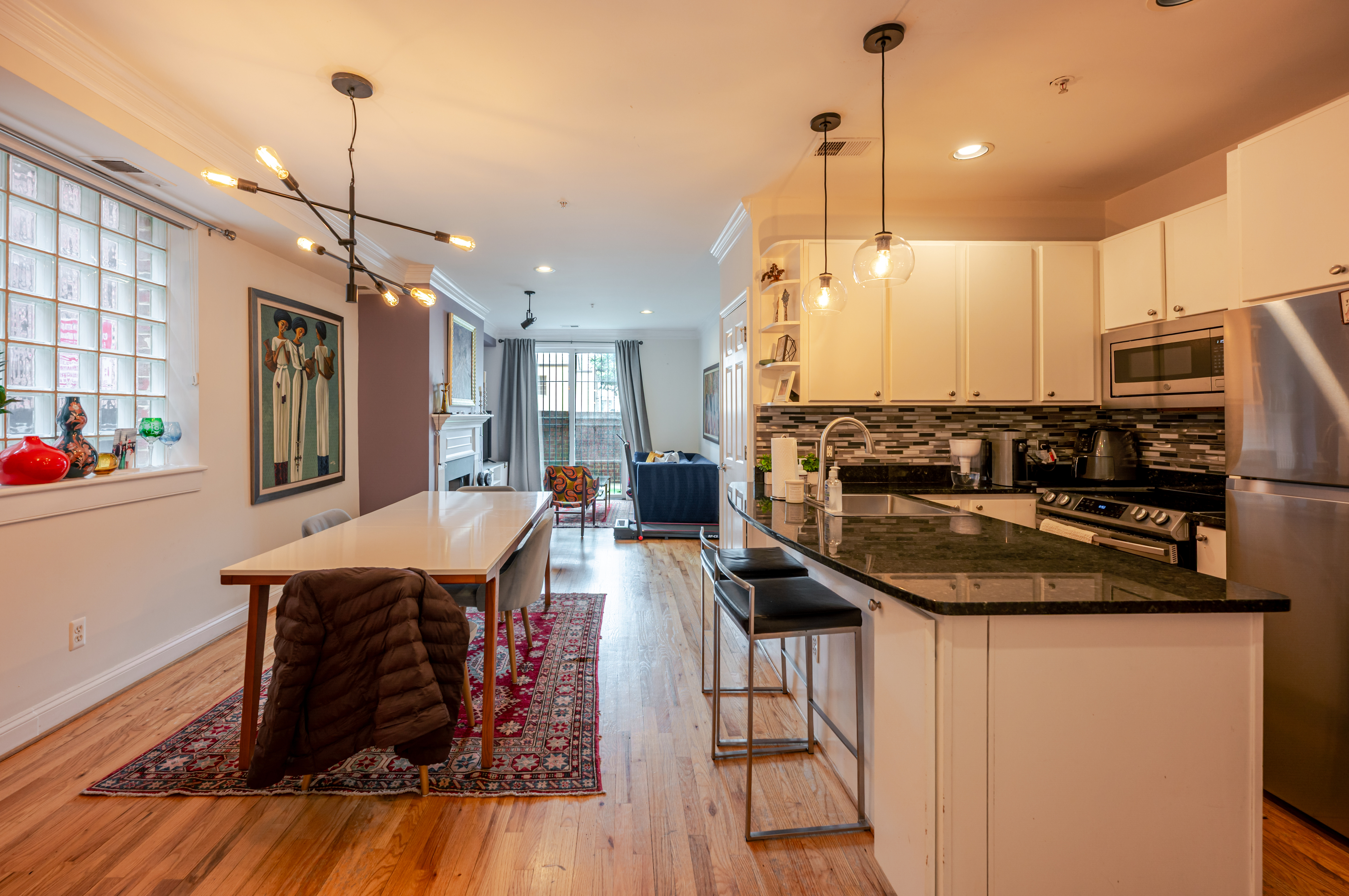 Washington Condo: 2801 Connecticut Ave NW