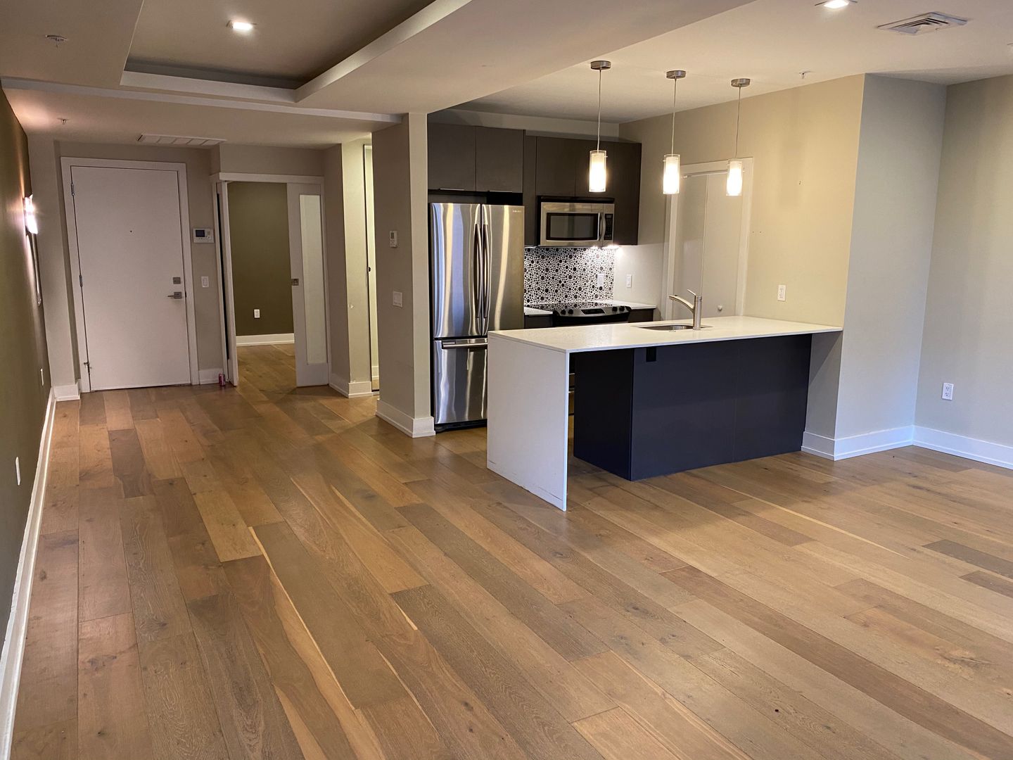 Philadelphia Apartment: 1222 Locust St