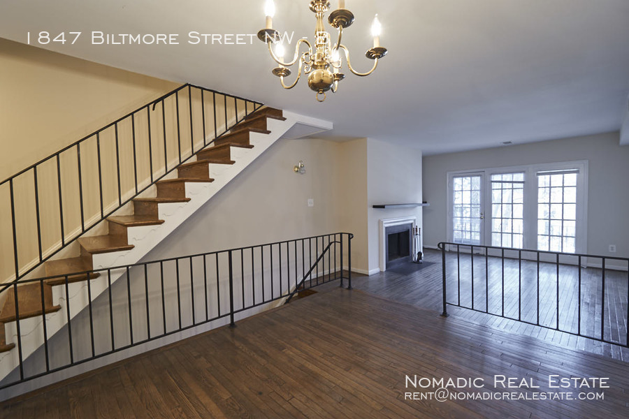 Washington Condo: 1847 Biltmore St NW