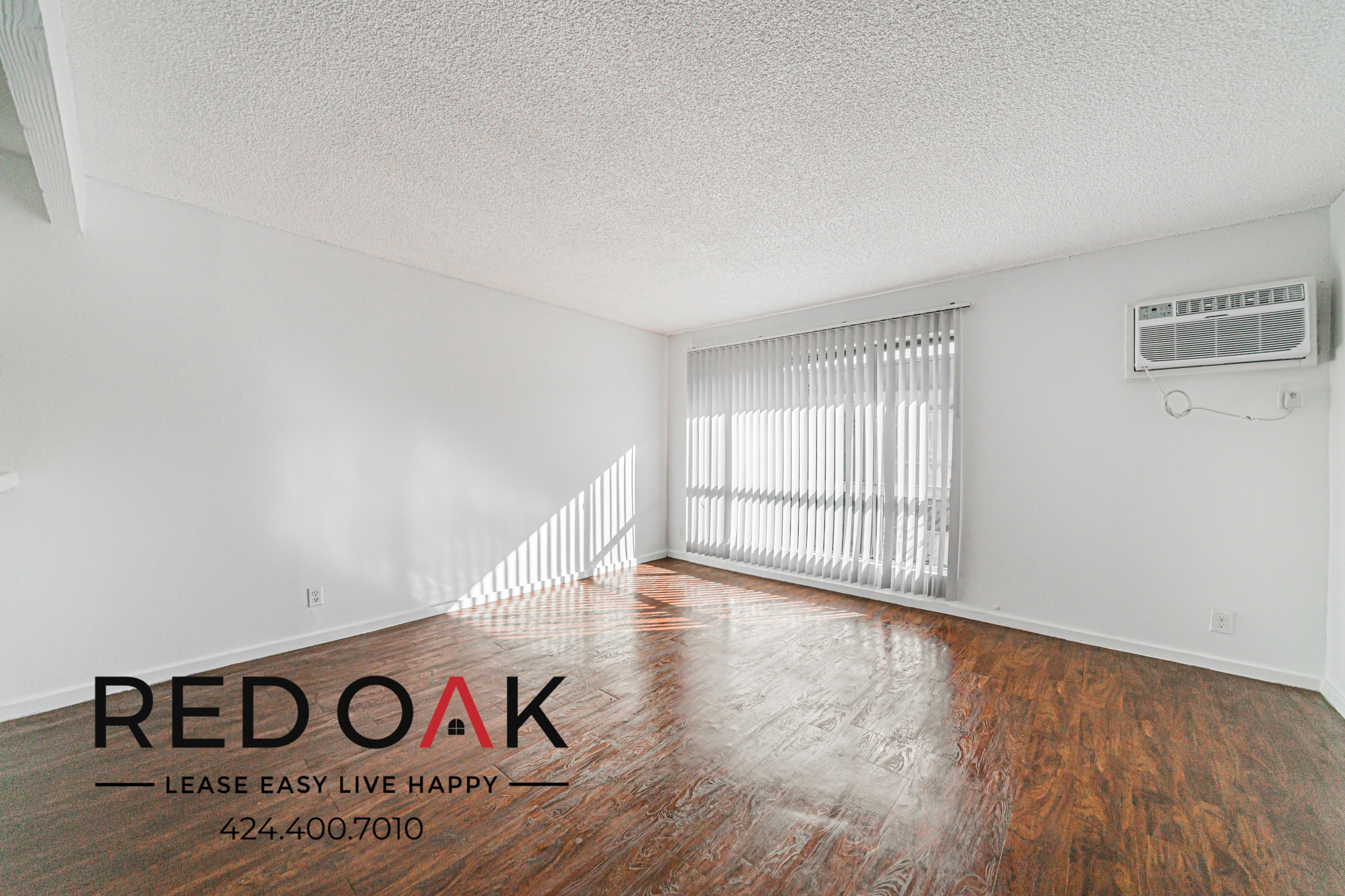 Canoga Park Condo: 21315 Roscoe Blvd