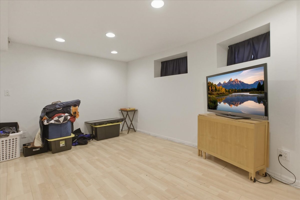 Chicago Condo: 3716 North Wayne