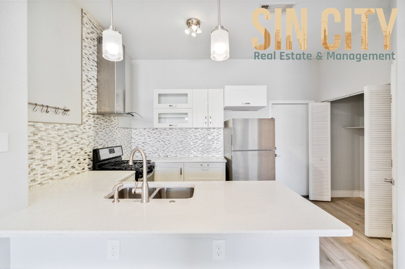 Las Vegas House: 2854 West Agate Avenue