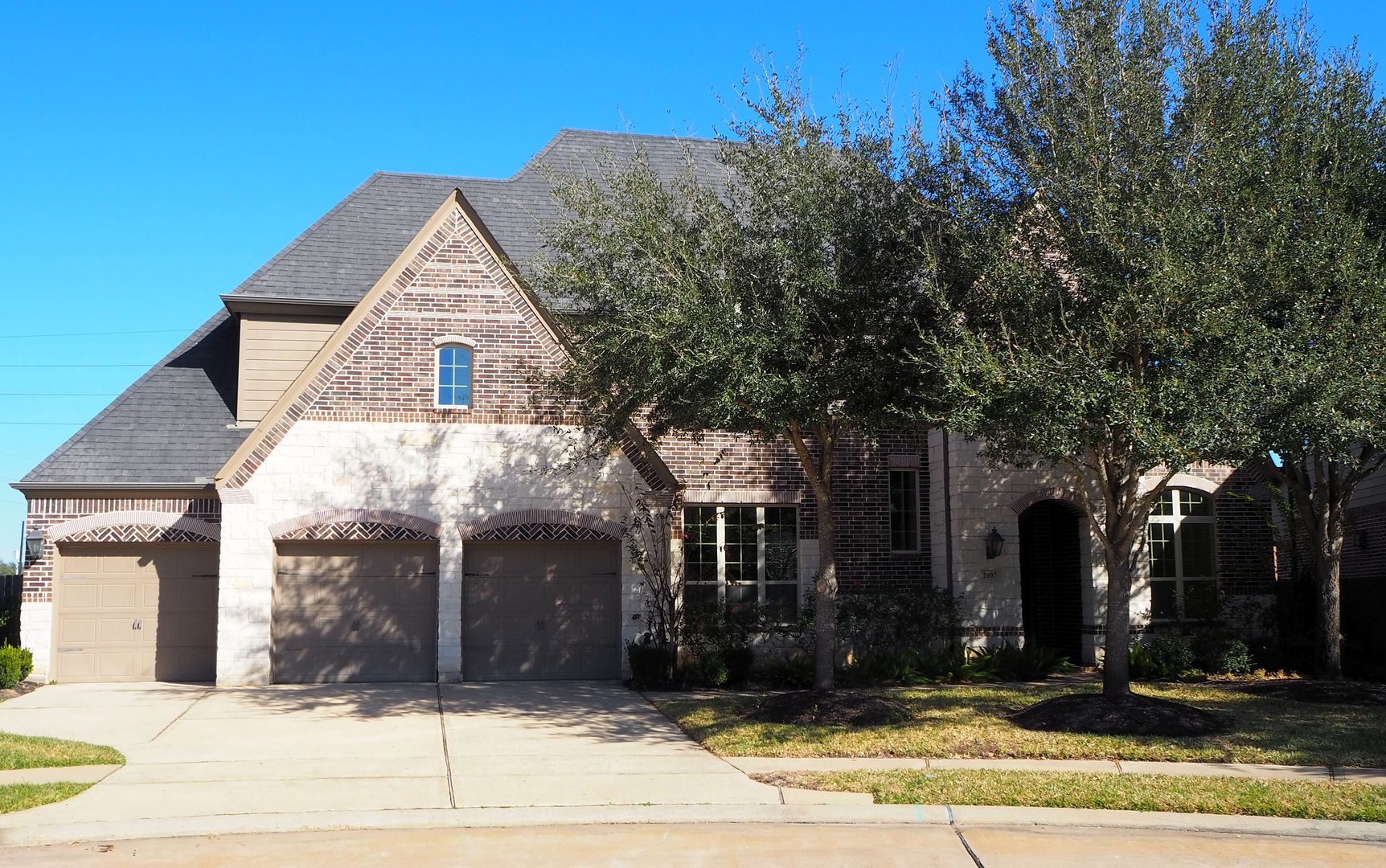 Katy House: 2007 Greenvine Circle