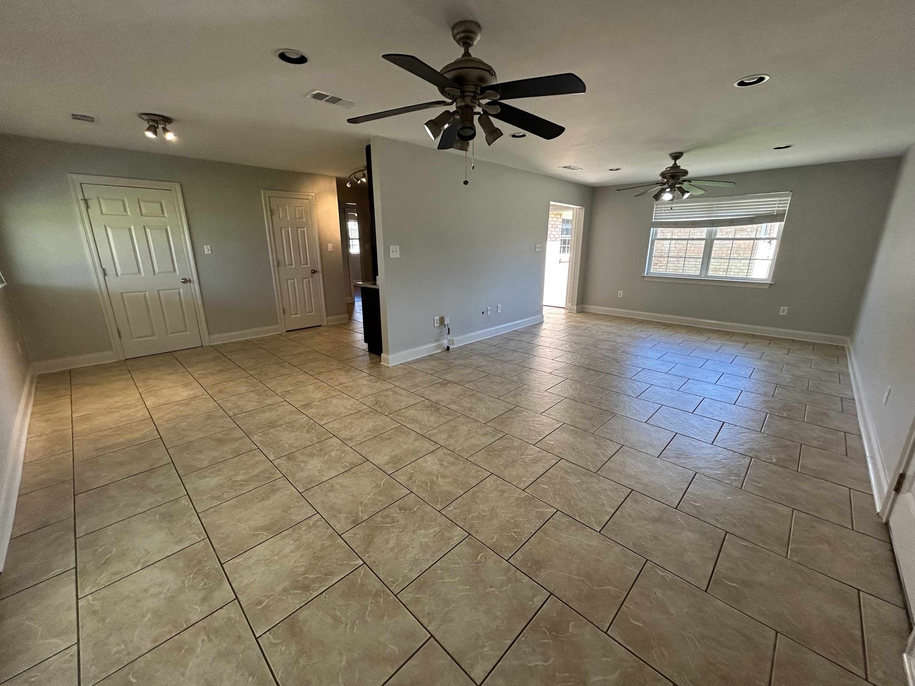 Chalmette Condo: 3108 Tournefort St