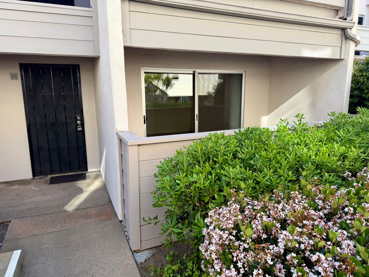 San Diego House: 3266 Ashford St