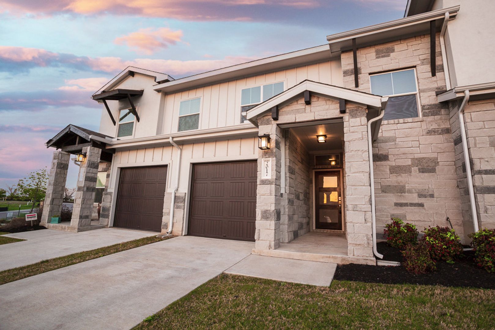 Leander House: 2017 Local Rebel Street