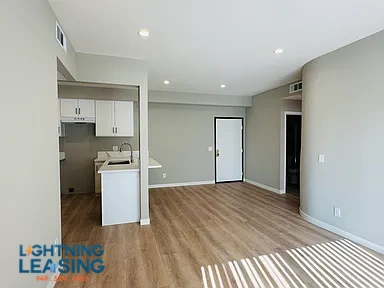 Tunjunga Condo: 10205 Samoa Ave