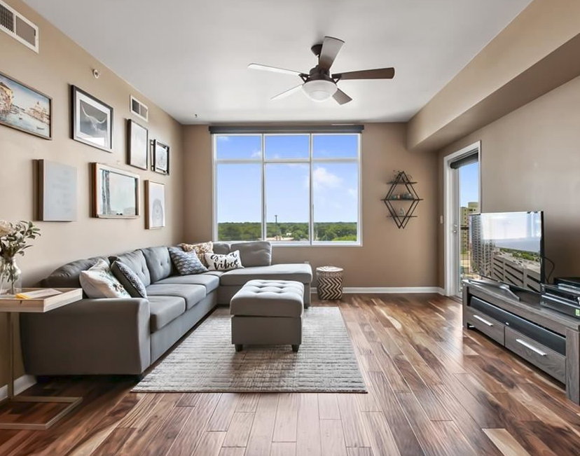 Austin Condo: 54 Rainey St