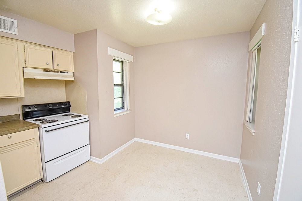Palacios Condo: 138 Sandpiper Circle