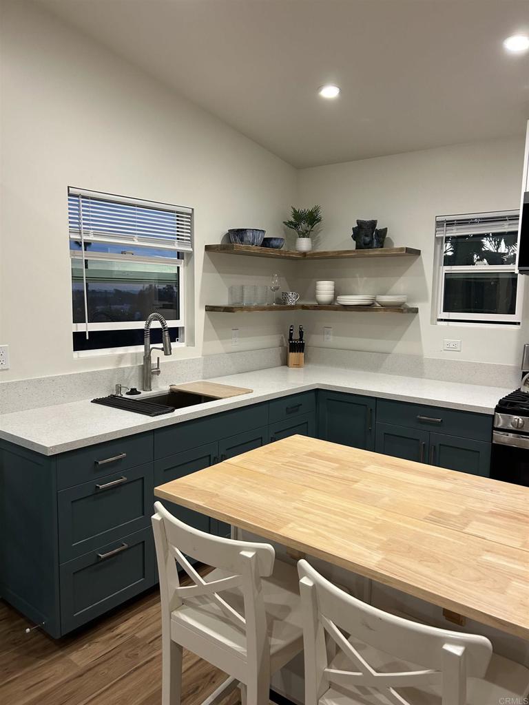 Oceanside Condo: 337-2 South Barnwell Street