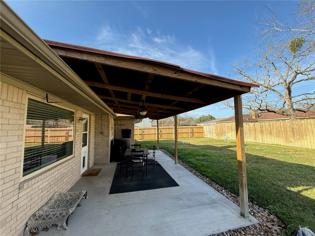 College Station Condo: 1205 Austin Avenue