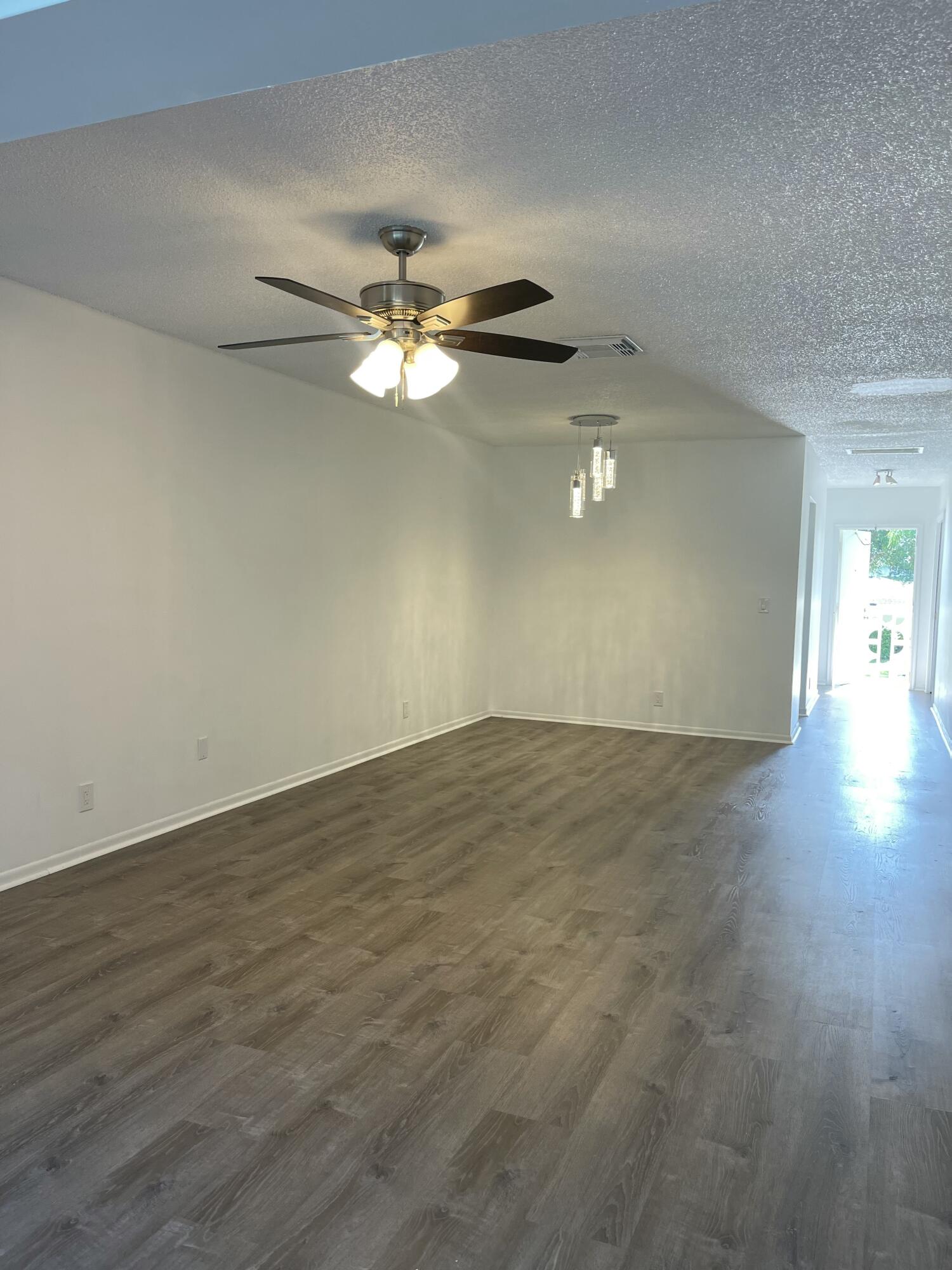 Delray Beach Condo: 1141 Calamondin Terrace