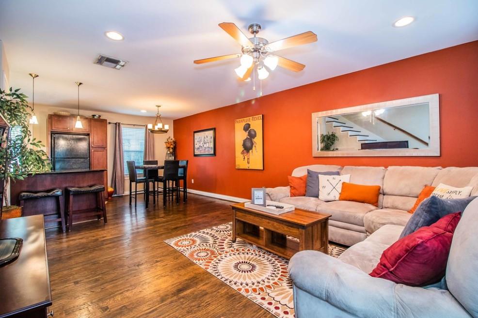 Dallas Condo: 2824 Minert Street