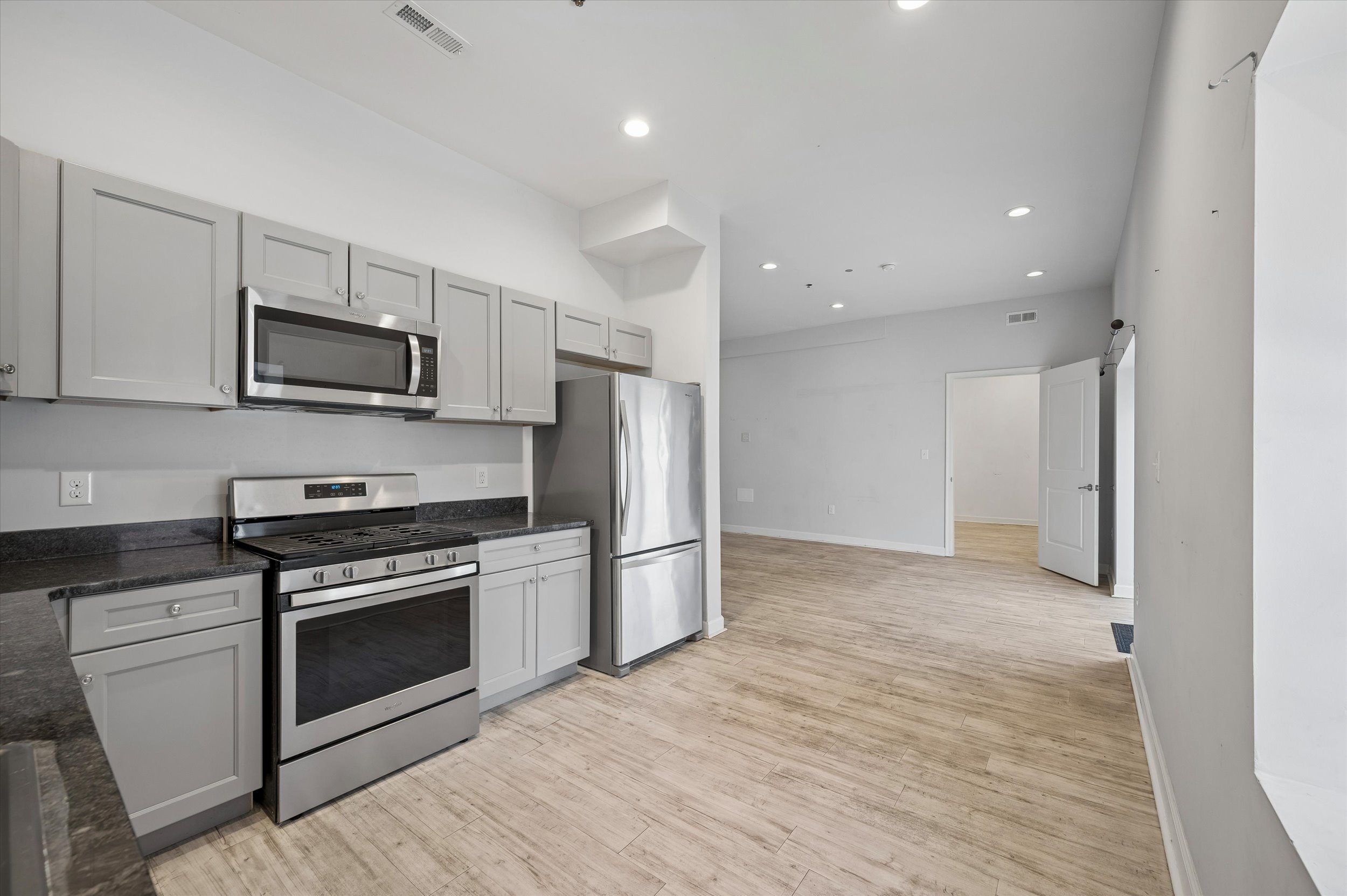 Philadelphia Condo: 980 N Marshall Street
