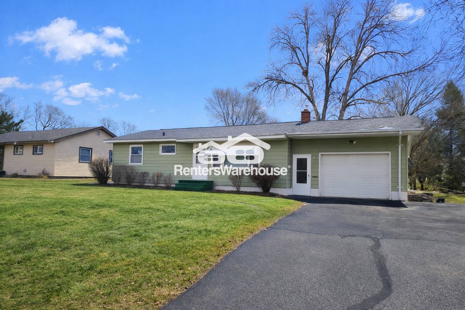 New Richmond House: 732 E Lincoln Road,