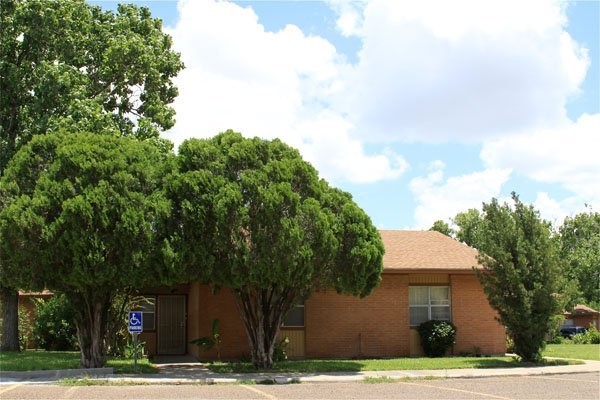 Weslaco Condo: 1601 South Bridge Avenue