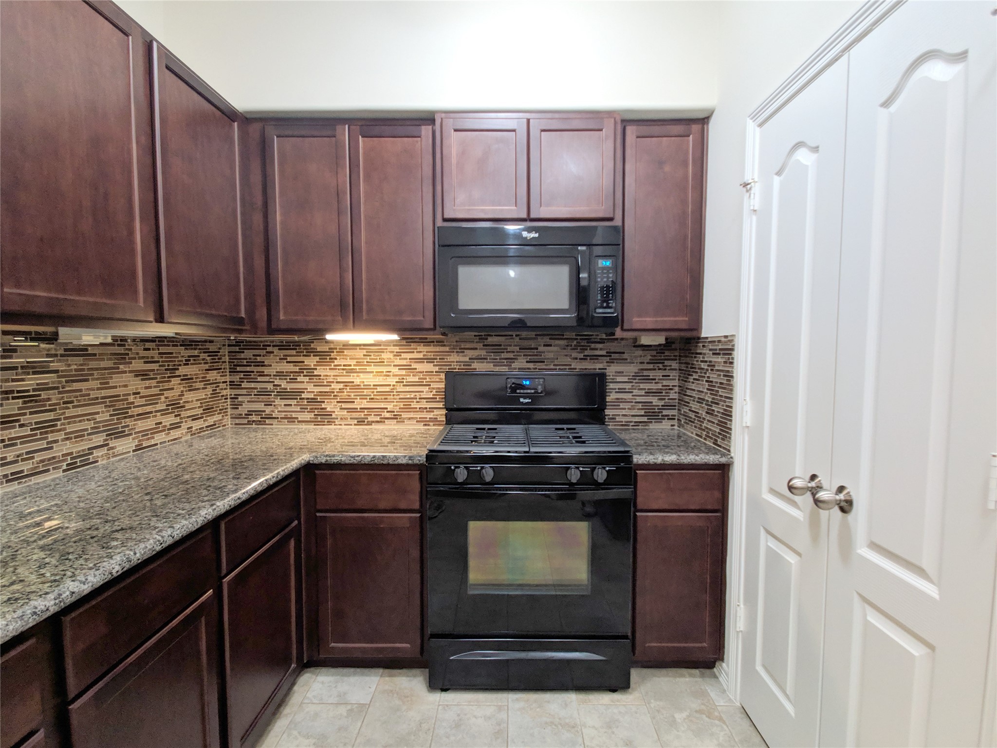 Houston Condo: 8117 Silverton Creek Lane