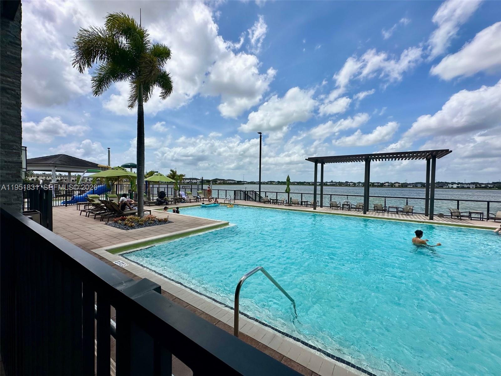 Miami Lakes Condo: 9113 Northwest 159th Street