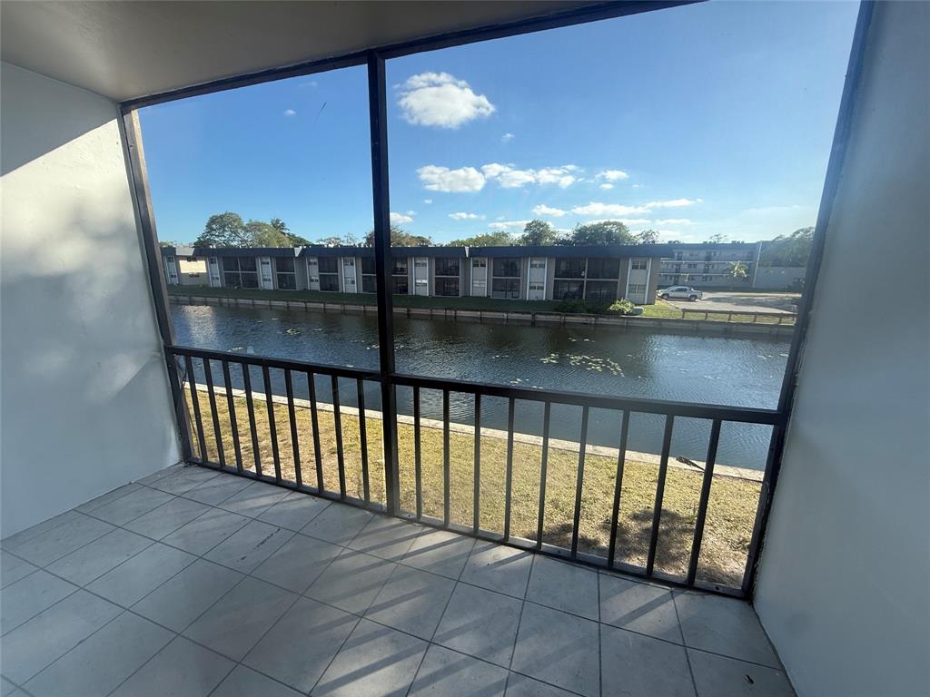 Tamarac Condo: 7960 North Colony Circle