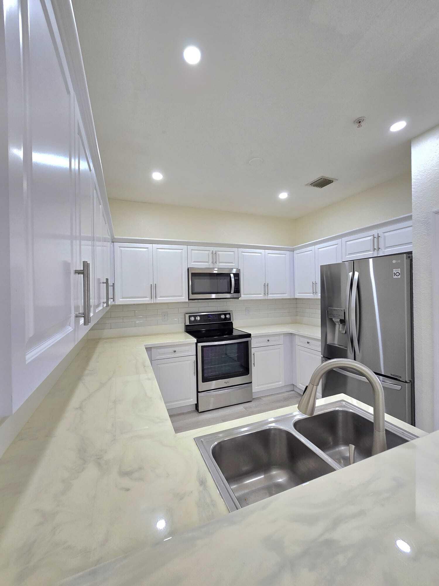 Miramar Condo: 4415 Southwest 160th Avenue