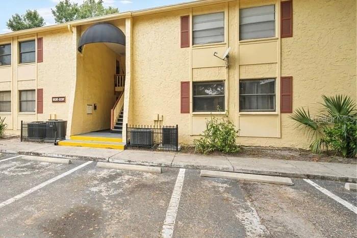 Tampa Condo: 7627 Dolonita Drive
