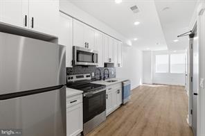 Philadelphia Townhome: 2146 N Franklin St