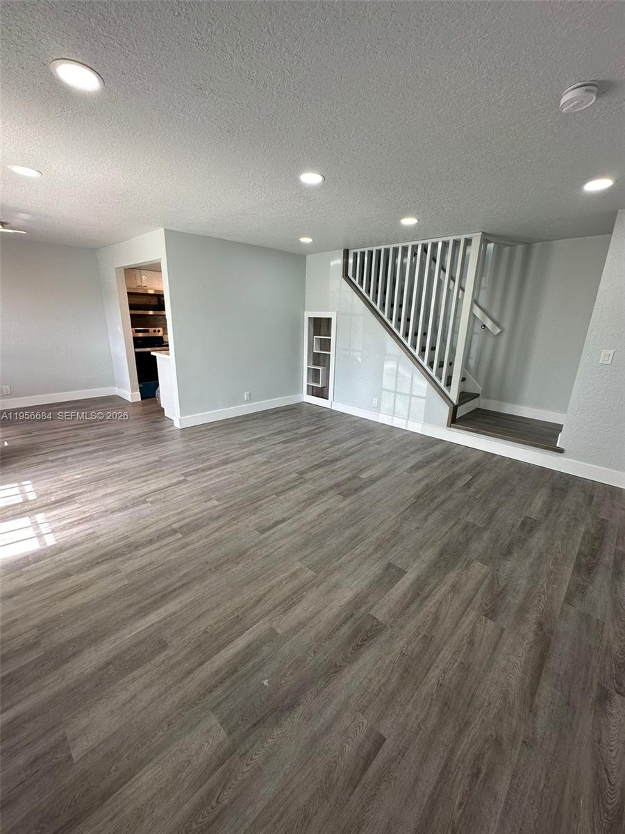 Margate Condo: 6601 Winfield Boulevard