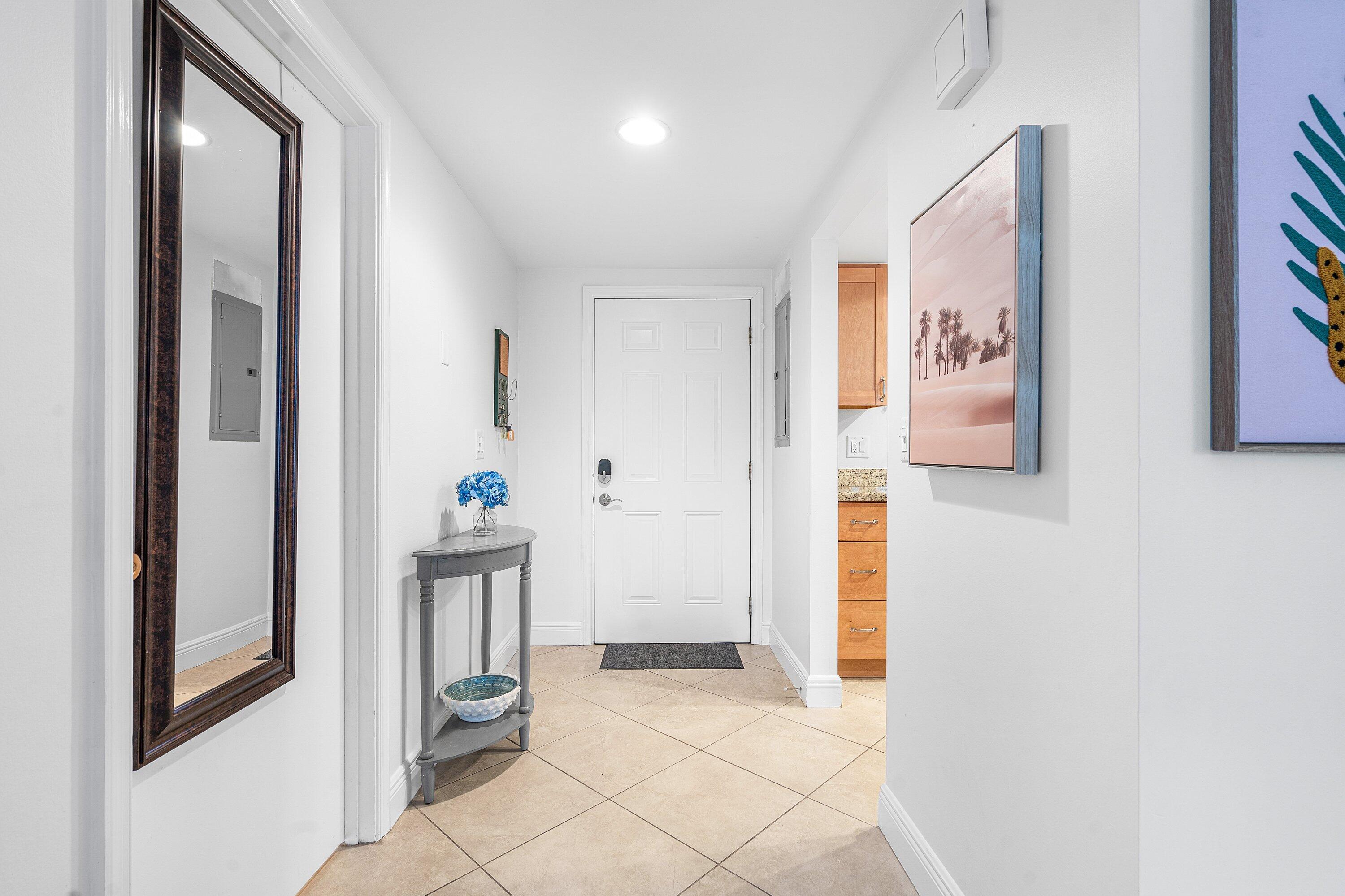 Wellington Condo: 11863 Wimbledon Circle