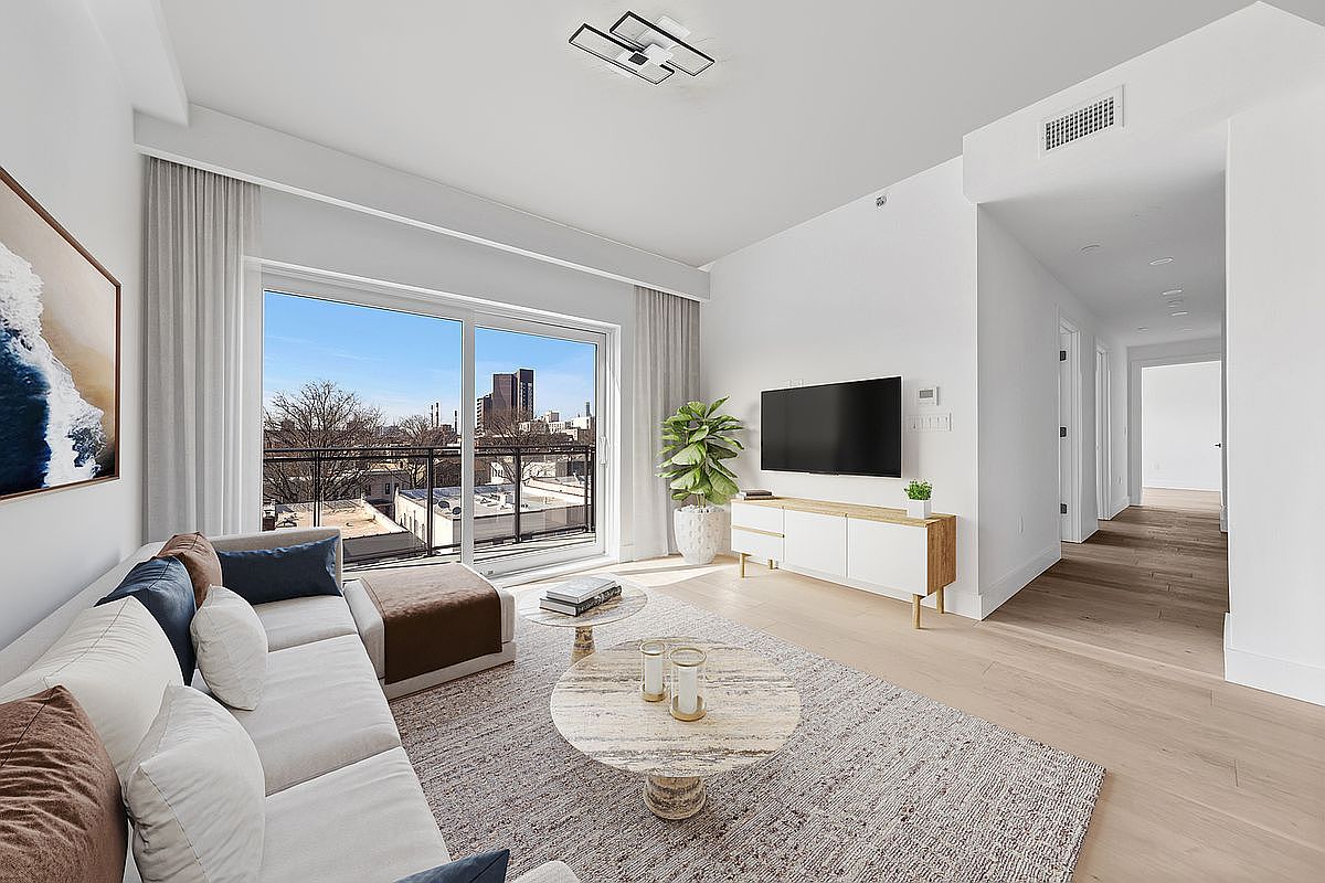 Astoria Condo: 12-16 30th Ave